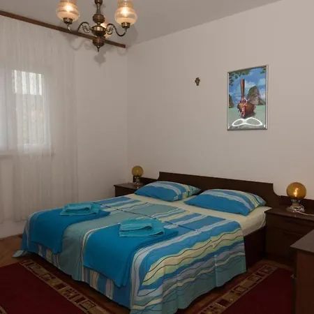 In Stupin Celine With Sea View, Balcony, Air Conditioning, Wifi 5149-1 * Podglavica