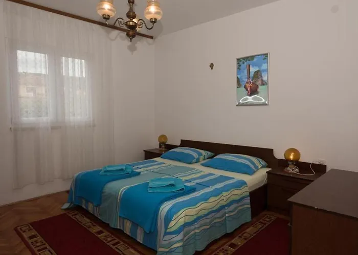 In Stupin Celine With Sea View, Balcony, Air Conditioning, Wifi 5149-1 * Podglavica