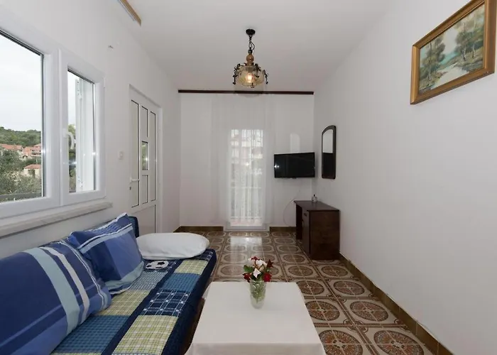 In Stupin Celine With Sea View, Balcony, Air Conditioning, Wifi 5149-1 Podglavica